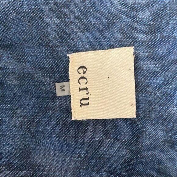 Ecru tencel soft jean looking like button down shirt with rolled up sleeves sz M - Picture 3 of 7